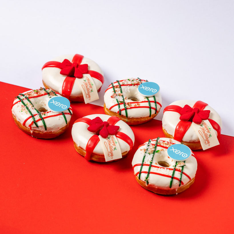 Corporate "Happy Holidays" Donut Geschenkbox mit Logo (vegan)