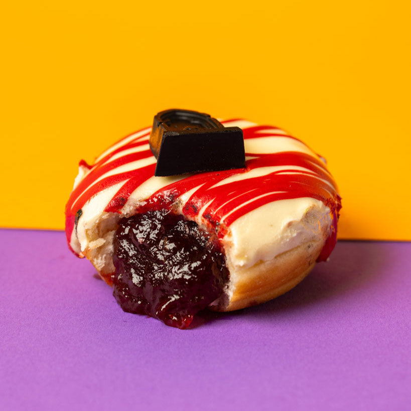 Halloween Office Box – 24 doughnuts with logo (vegan)